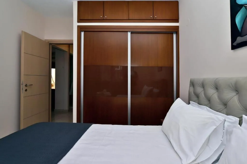 Luxurious Suite with Aegean Sea View — view 3